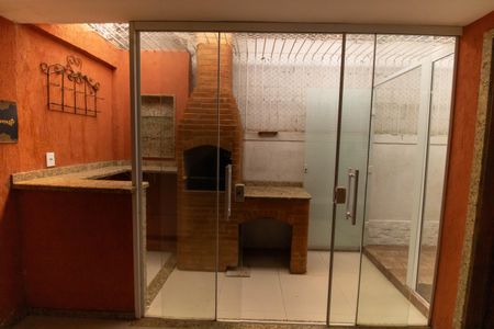 Casa de condomínio à venda com 140m², 2 quartos e 1 vaga Casa de condomínio à venda com 140m², 2 quartos e 1 vagaÁrea Externa