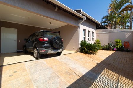 Casa à venda com 160m², 3 quartos e 4 vagasGaragem