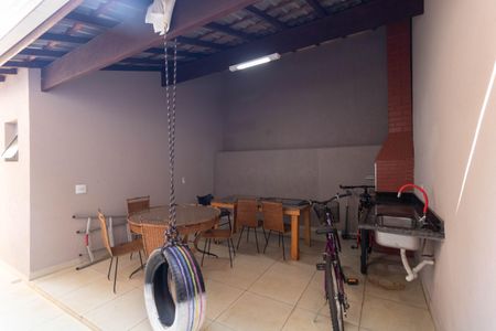 Casa à venda com 160m², 3 quartos e 4 vagasChurrasqueira