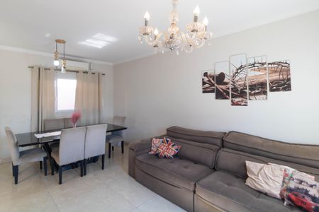 Casa à venda com 160m², 3 quartos e 4 vagasSala