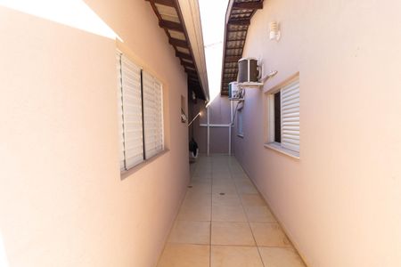 Casa à venda com 160m², 3 quartos e 4 vagasQuintal
