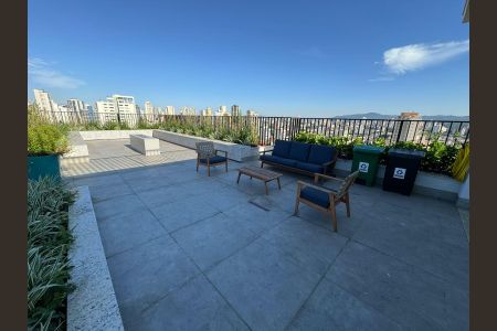 Apartamento à venda com 48m², 1 quarto e 1 vaga Apartamento à venda com 48m², 1 quarto e 1 vagaÁrea comum - Piscina