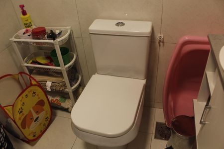 Apartamento à venda com 75m², 2 quartos e 1 vagaBanheiro da Suíte