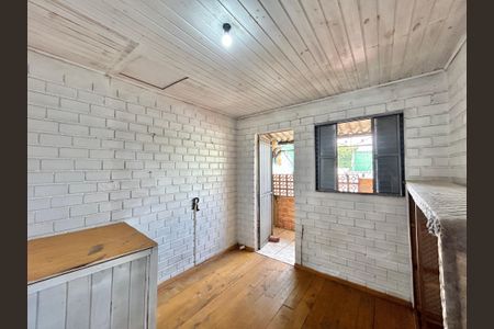 Quarto 2 de casa para alugar com 2 quartos, 70m² em Santos Dumont, São Leopoldo