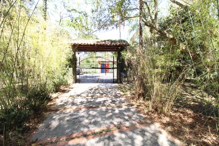 Casa para alugar com 630m², 4 quartos e 5 vagasÁrea Externa