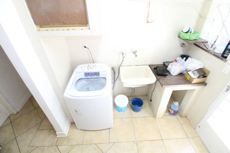 Casa para alugar com 630m², 4 quartos e 5 vagasÁrea de Serviço