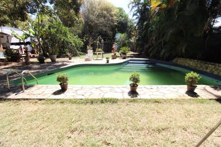 Casa para alugar com 630m², 4 quartos e 5 vagasÁrea Externa