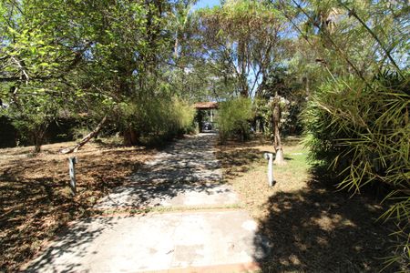 Casa para alugar com 630m², 4 quartos e 5 vagasÁrea Externa