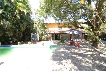 Casa para alugar com 630m², 4 quartos e 5 vagasÁrea Externa