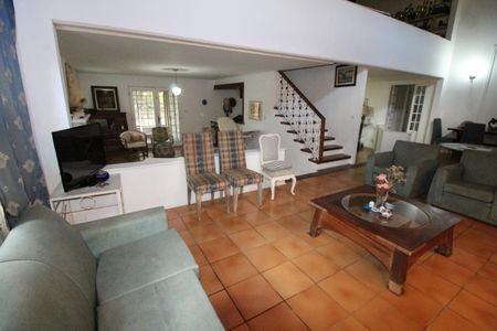 Casa para alugar com 630m², 4 quartos e 5 vagasSala 1