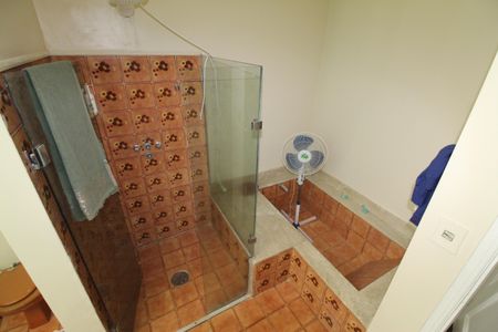 Casa para alugar com 630m², 4 quartos e 5 vagasBanheiro da Suíte 3