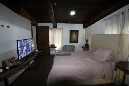 Casa para alugar com 630m², 4 quartos e 5 vagasSuíte 4