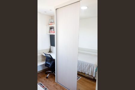 Apartamento para alugar com 57m², 2 quartos e 2 vagas Apartamento para alugar com 57m², 2 quartos e 2 vagasQuarto 1