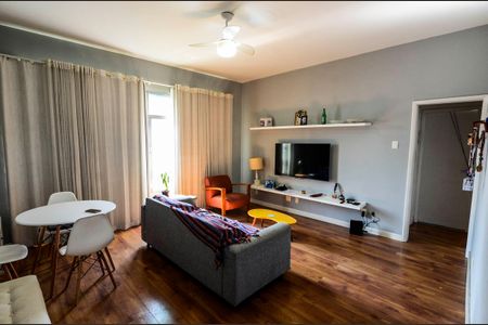 Sala de apartamento à venda com 2 quartos, 62m² em Vila Isabel, Rio de Janeiro