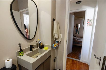 Apartamento à venda com 62m², 2 quartos e 1 vagaBanheiro