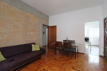 Apartamento para alugar com 90m², 3 quartos e 1 vagaSala