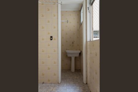 Apartamento à venda com 55m², 3 quartos e 1 vagaÁrea de Serviço