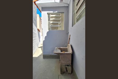 Casa à venda com 60m², 2 quartos e sem vagaÁrea de Serviço