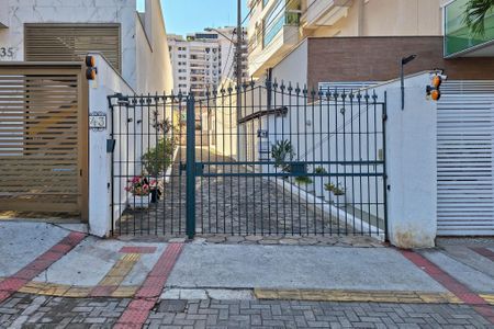 Casa à venda com 60m², 2 quartos e sem vagaFachada