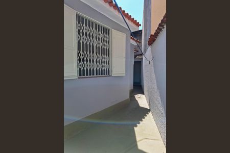 Casa à venda com 60m², 2 quartos e sem vagaQuintal