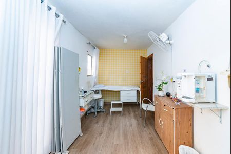 Casa à venda com 170m², 4 quartos e 3 vagasQuarto 3