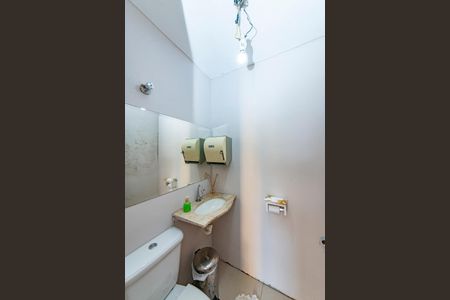 Casa à venda com 170m², 4 quartos e 3 vagasLavabo 1