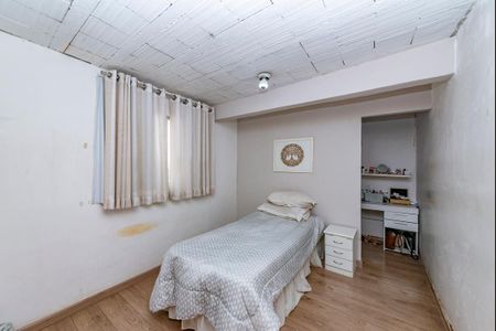 Casa à venda com 170m², 4 quartos e 3 vagasQuarto 1