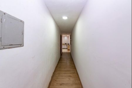 Casa à venda com 170m², 4 quartos e 3 vagasCorredor