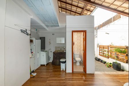 Casa à venda com 170m², 4 quartos e 3 vagasÁrea de Serviço