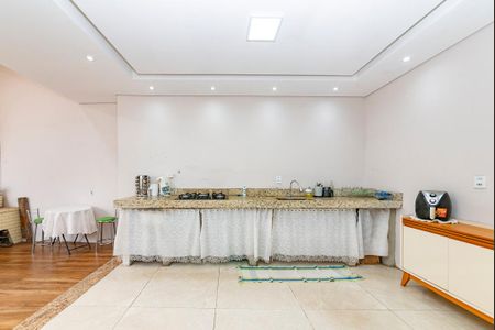 Casa à venda com 170m², 4 quartos e 3 vagasCozinha