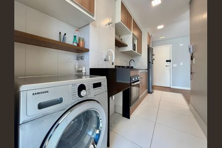 Apartamento à venda com 70m², 2 quartos e 2 vagasÁrea de Serviço