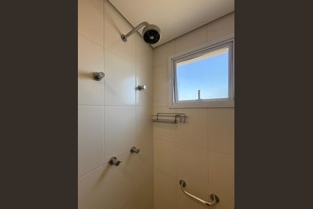 Apartamento à venda com 70m², 2 quartos e 2 vagasBanheiro da Suíte