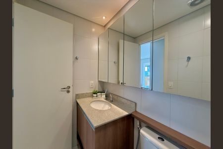 Apartamento à venda com 70m², 2 quartos e 2 vagasBanheiro Social