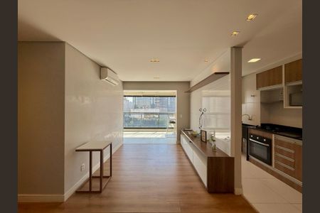 Sala de apartamento à venda com 2 quartos, 70m² em Chácara Santo Antônio (zona Sul), São Paulo