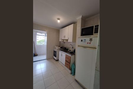 Apartamento à venda com 65m², 2 quartos e 1 vagaCozinha - Armários