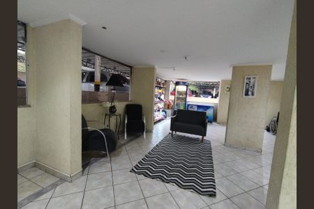 Apartamento à venda com 65m², 2 quartos e 1 vagaHall social