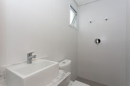 Apartamento para alugar com 81m², 2 quartos e 2 vagasBanheiro do Quarto 2