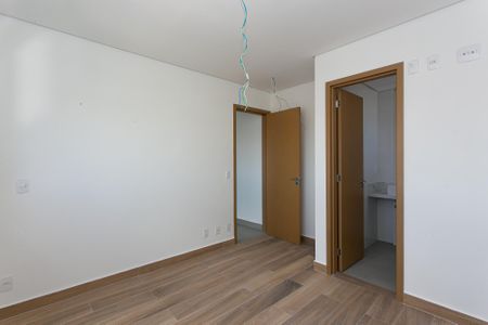 Apartamento para alugar com 81m², 2 quartos e 2 vagasQuarto 1