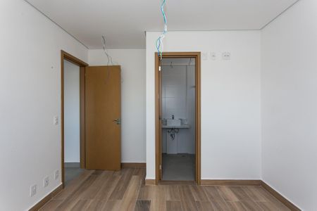 Apartamento para alugar com 81m², 2 quartos e 2 vagasQuarto 1