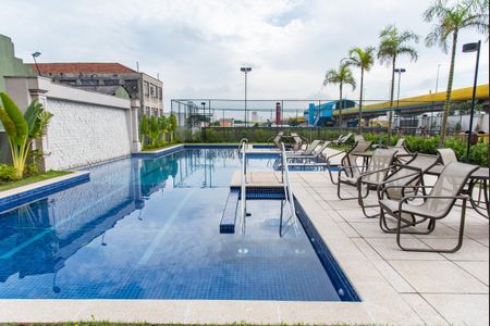 Apartamento à venda com 53m², 2 quartos e 1 vaga Apartamento à venda com 53m², 2 quartos e 1 vagaPiscina