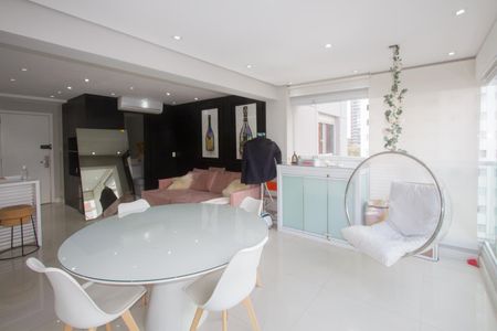 Sala de apartamento para alugar com 1 quarto, 55m² em Brooklin, São Paulo