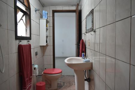 Casa à venda com 299m², 4 quartos e 1 vagaBanheiro da Suíte