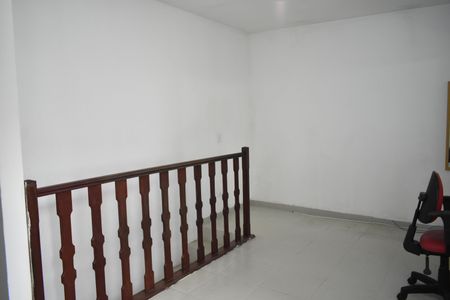 Casa à venda com 299m², 4 quartos e 1 vagaSuíte