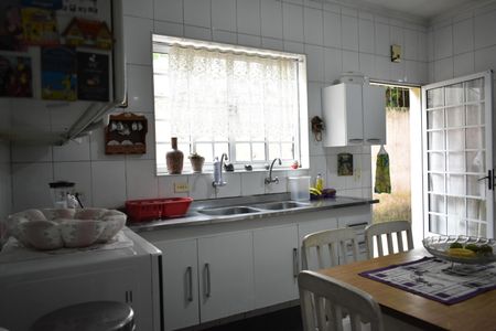 Casa à venda com 299m², 4 quartos e 1 vagaCozinha