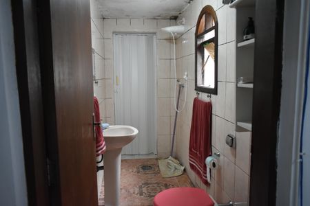 Casa à venda com 299m², 4 quartos e 1 vagaBanheiro da Suíte