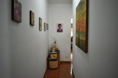 Casa à venda com 299m², 4 quartos e 1 vagaCorredor