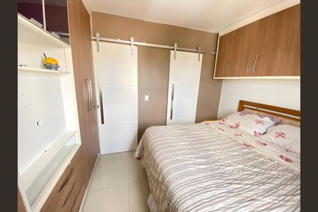 Apartamento à venda com 78m², 3 quartos e 2 vagasQuarto