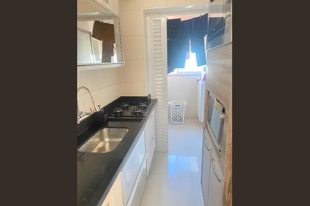 Cozinha de apartamento à venda com 3 quartos, 78m² em Vila das Merces, São Paulo