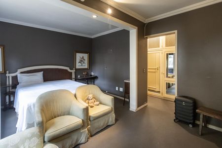 Apartamento para alugar com 130m², 2 quartos e 2 vagas Apartamento para alugar com 130m², 2 quartos e 2 vagasSuíte