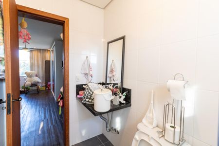 Casa de condomínio à venda com 175m², 3 quartos e 1 vagaBanheiro da Suíte 2